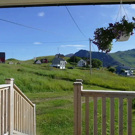 Koselig Mellom Sjo Og Fjell Vakantiehuis Nykvåg