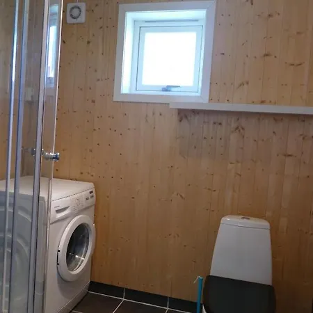 Vakantiehuis Koselig Mellom Sjo Og Fjell