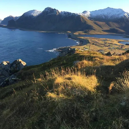 Koselig Mellom Sjo Og Fjell *